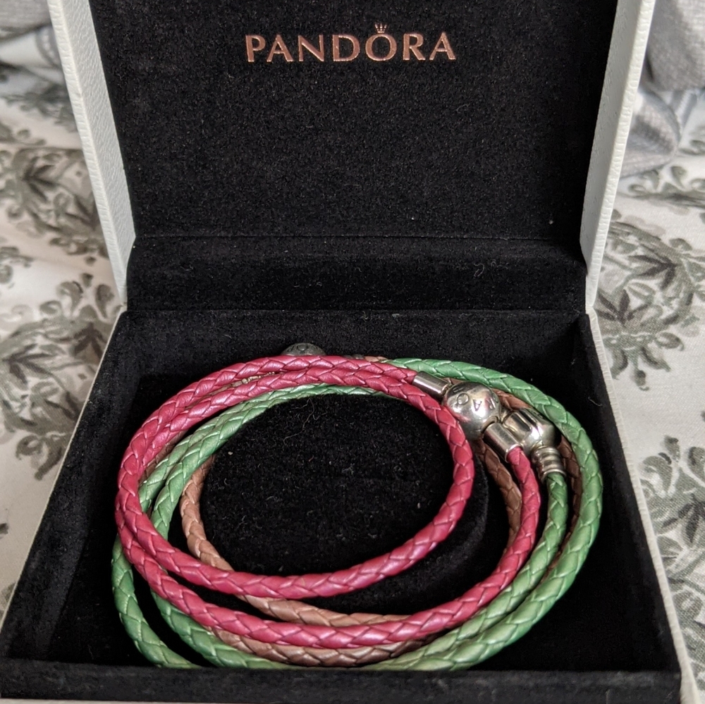 Pandora leather collection
